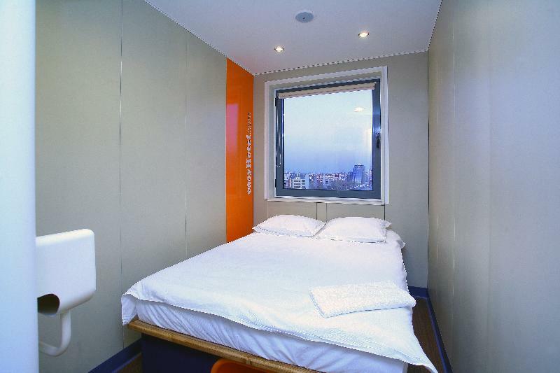 Easyhotel Sofia Esterno foto